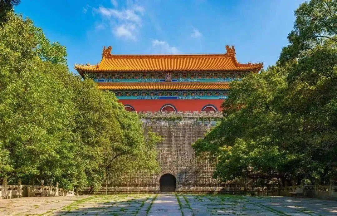 龙年说龙 | 钟阜龙盘,探秘"千年龙脉"_帝王_紫金_南京