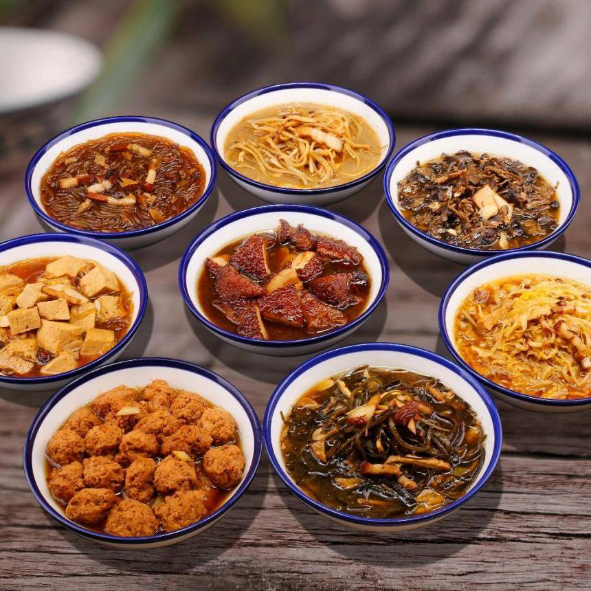 正定八大碗"八大碗"这道具有浓郁北方特色的菜肴,至今已有1000多年的