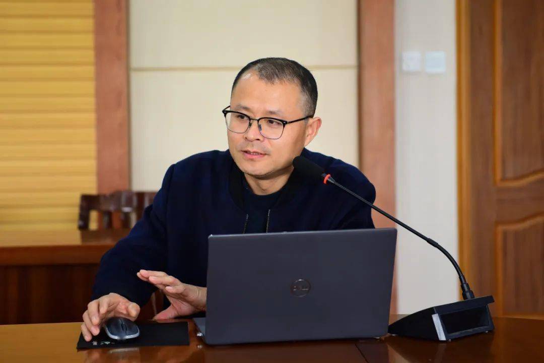 龙腾万里齐奋进 乘势而上启新程——嘉善高级中学2023学年第三次行政