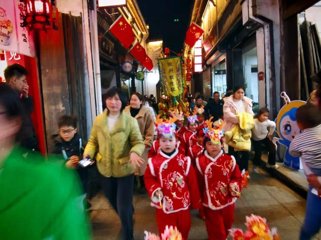 中国年 徽州味 就在徽州过大年 | 百龙起舞迎新年_表演_民俗_庙会