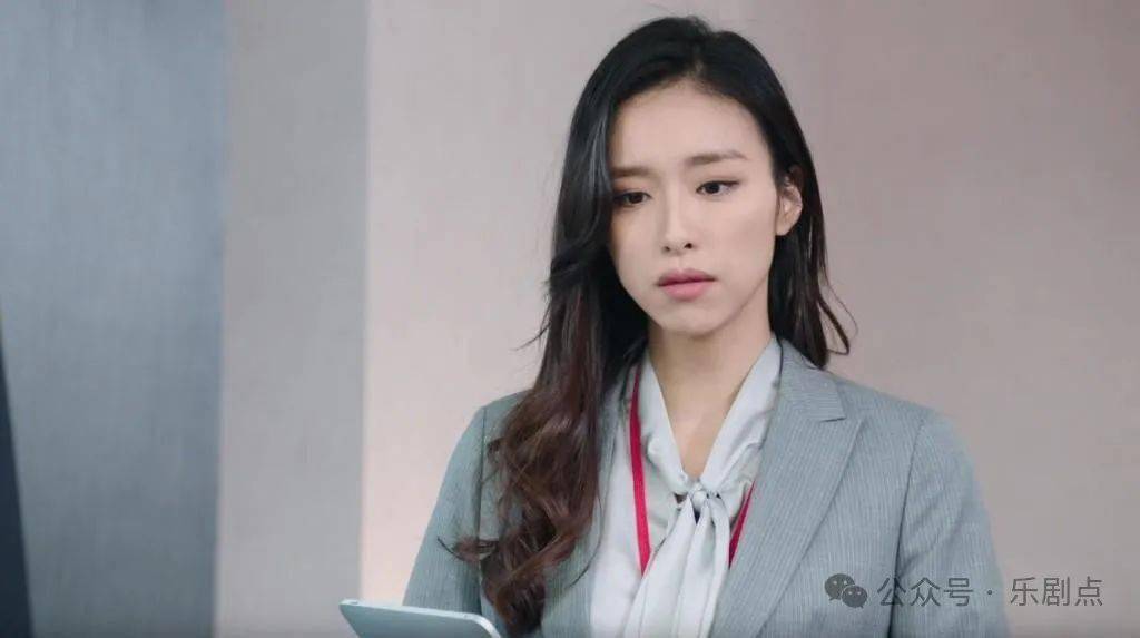 扮孙悟空激萌可爱,剪胎毛不哭不闹_曾淑雅_kobe_头发