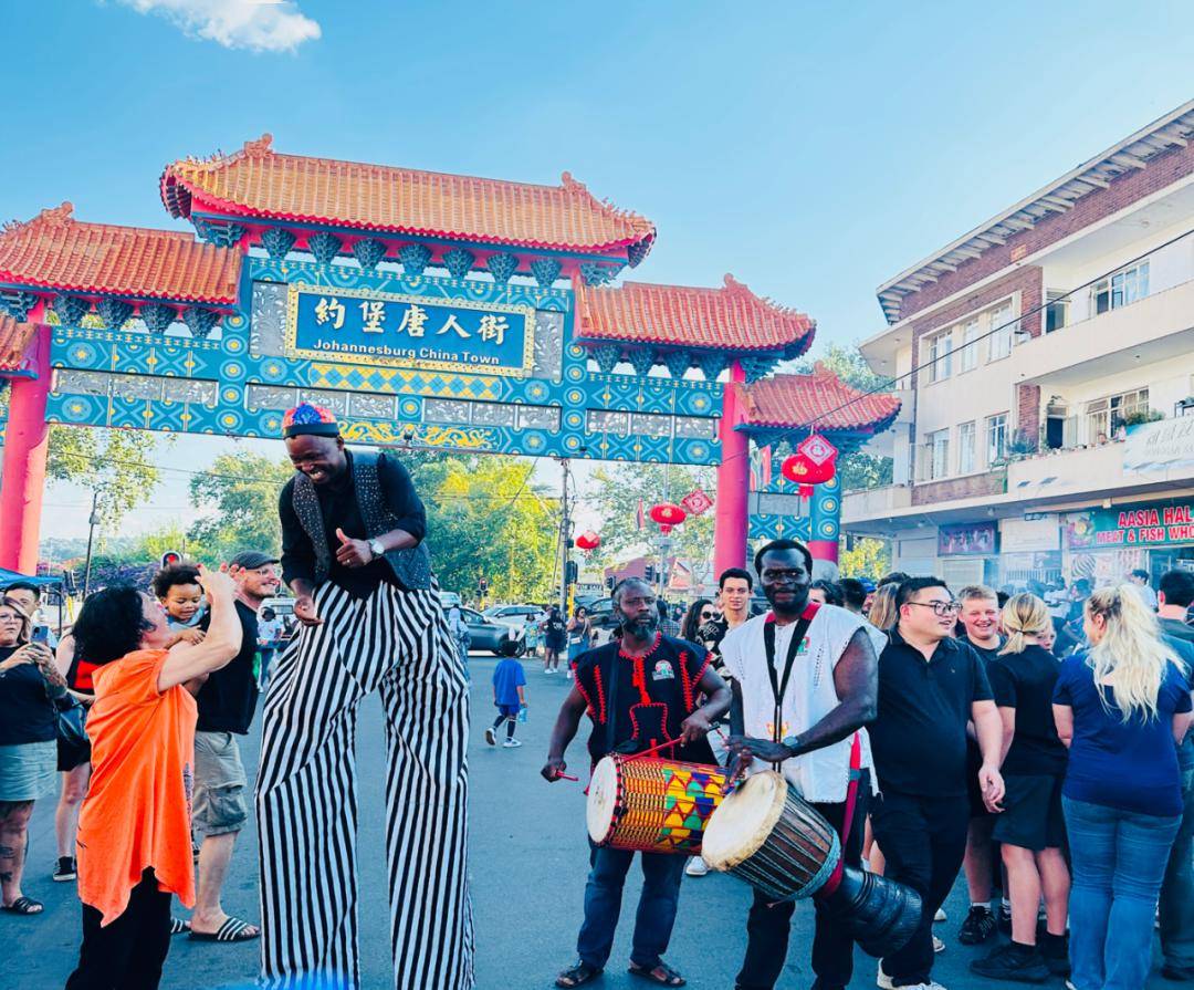 67共庆佳节,文化共融,一场跨文化的新春盛宴——2024年约堡唐人街大