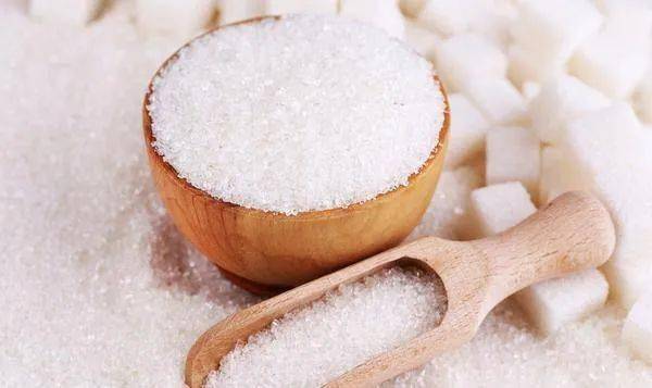 食糖的消费提示_食用_控制_白砂糖