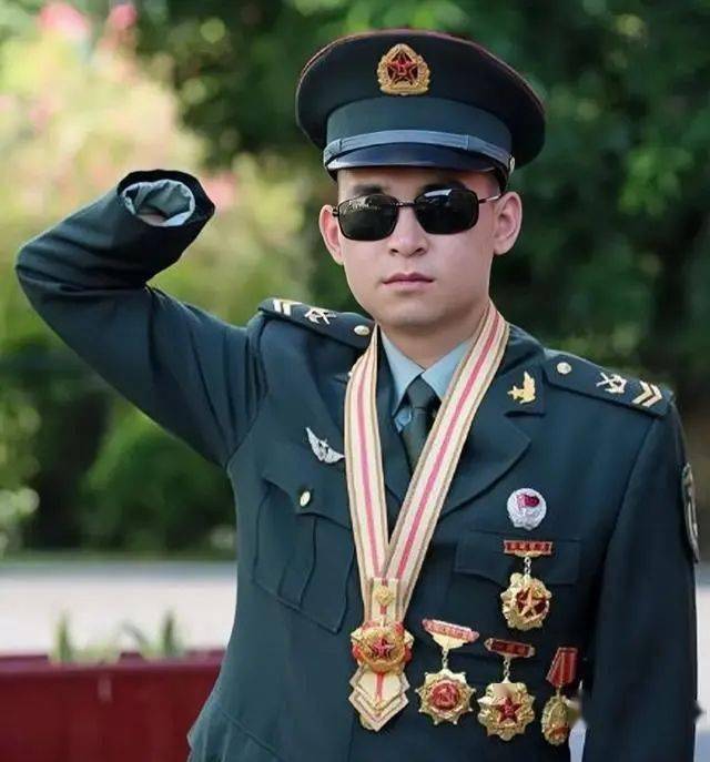 "_士兵_战友_富国