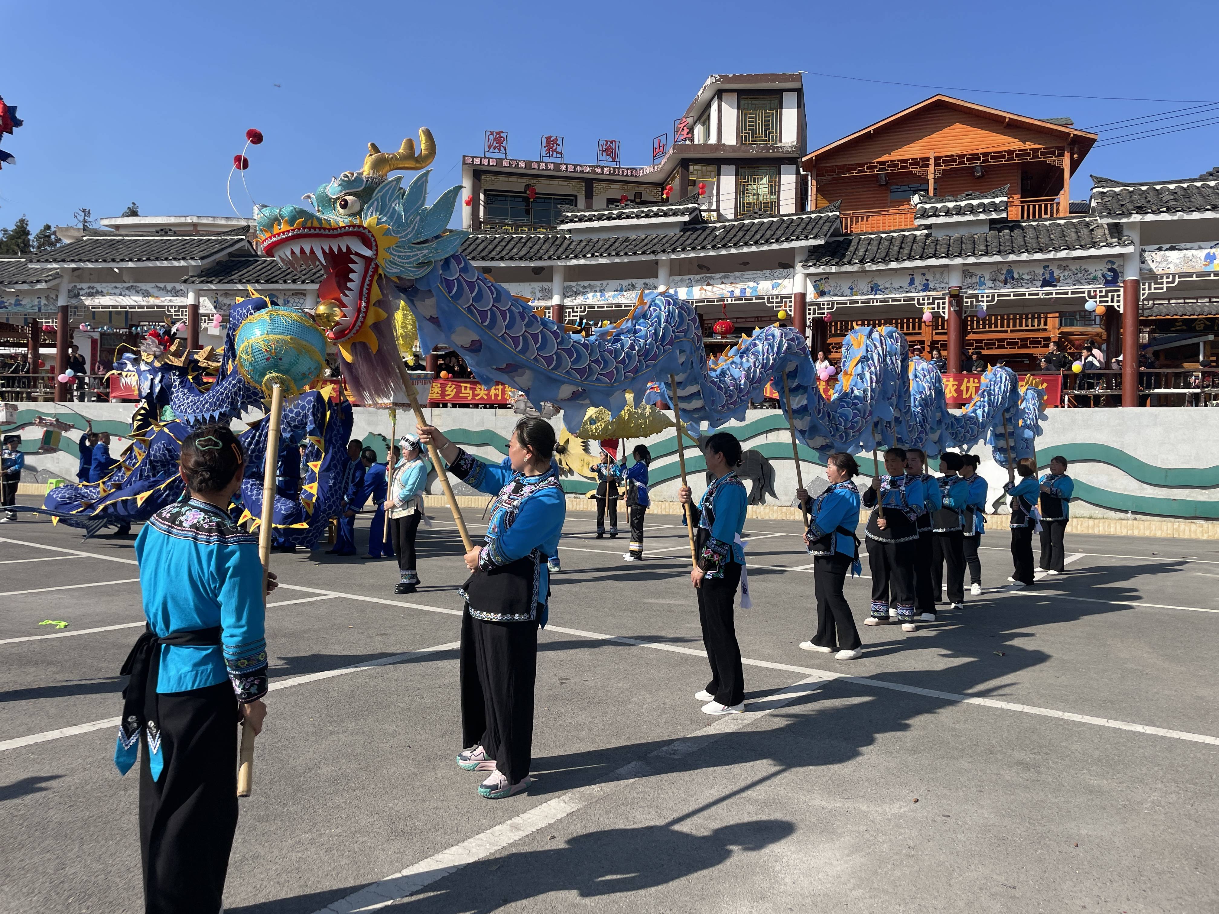 到乌当看濮越雷神龙灯去!_新堡布依族乡_信仰_汉文化