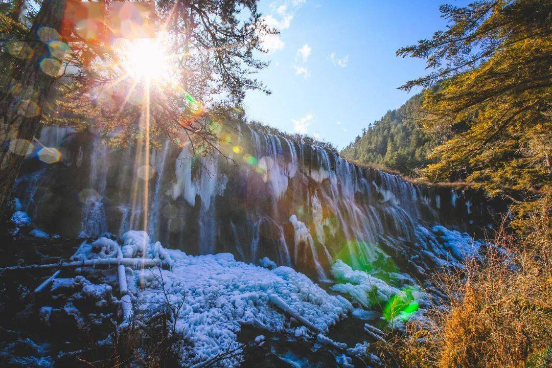 全域旅游 | 九寨沟新春染上一道七色的彩虹_阳光_色彩_瀑布
