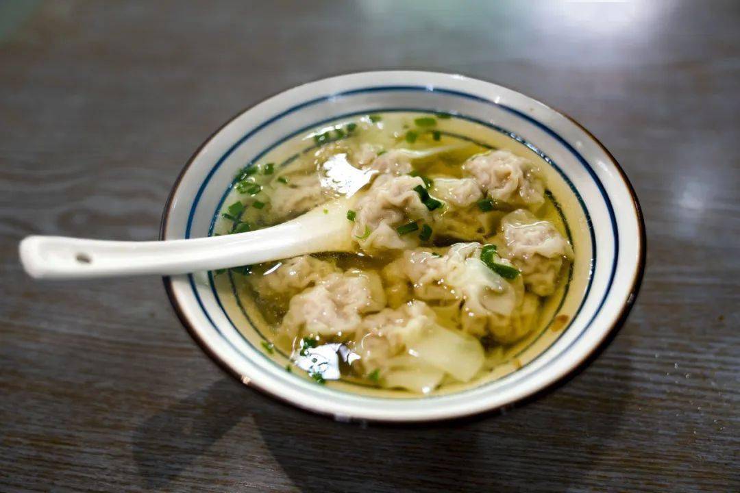 八婺文旅品牌行⑤小饕八婺寻馄饨_施飞英_金华_东阳