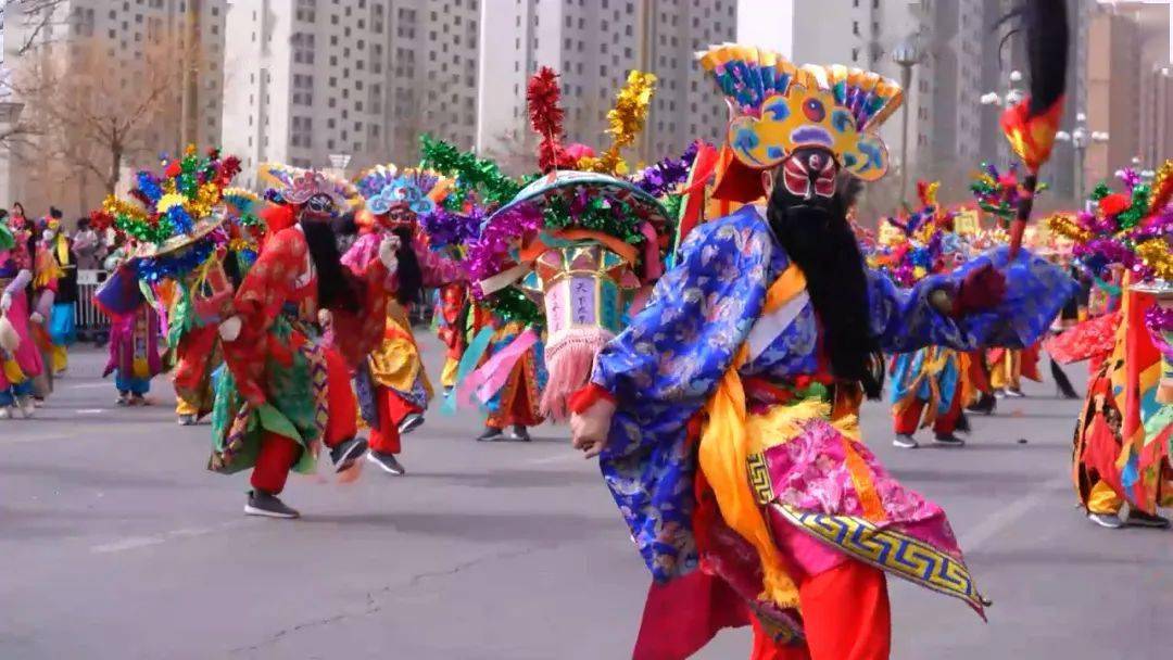 海东社火闹翻天_展演_节目_传统