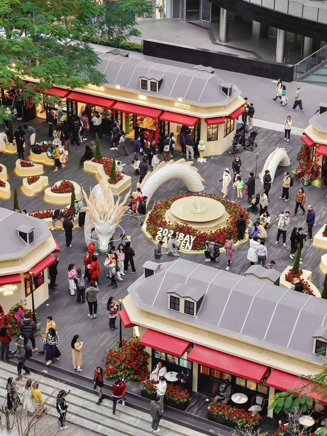 我们所指的"精致市集",以深圳湾万象城的灵龙花市