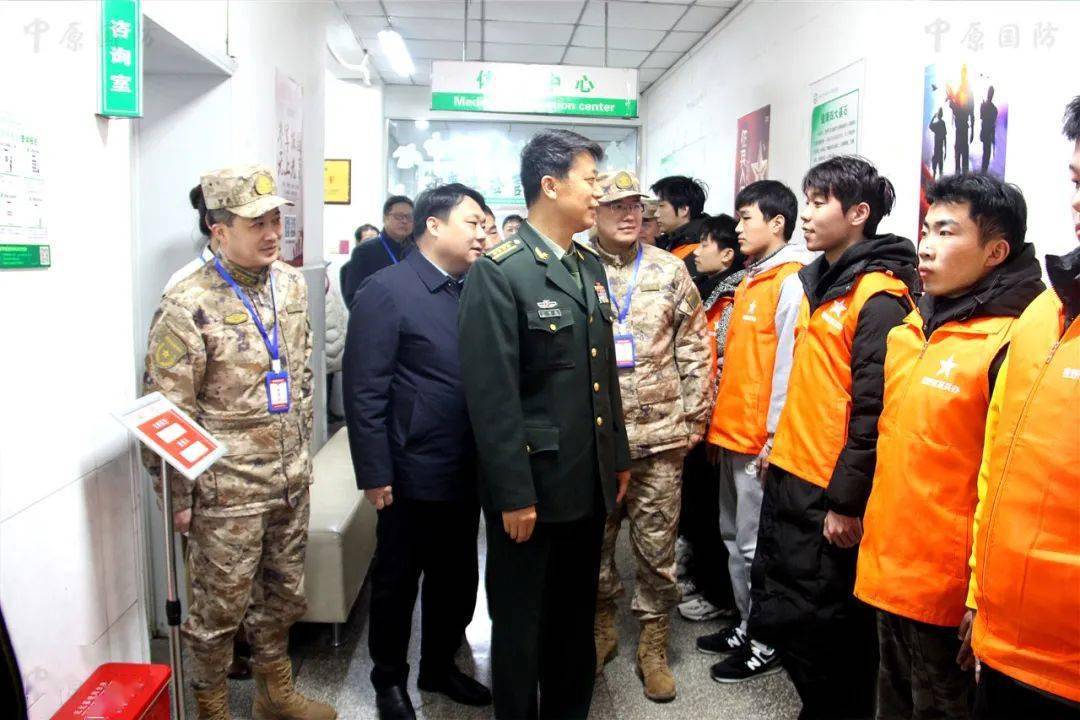 牧野区区委书记李博,区长,区征兵领导小组组长秦大海,新乡军分区动员