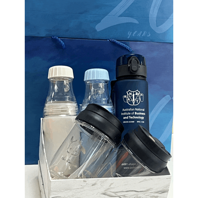 王建国_新生_李锦记