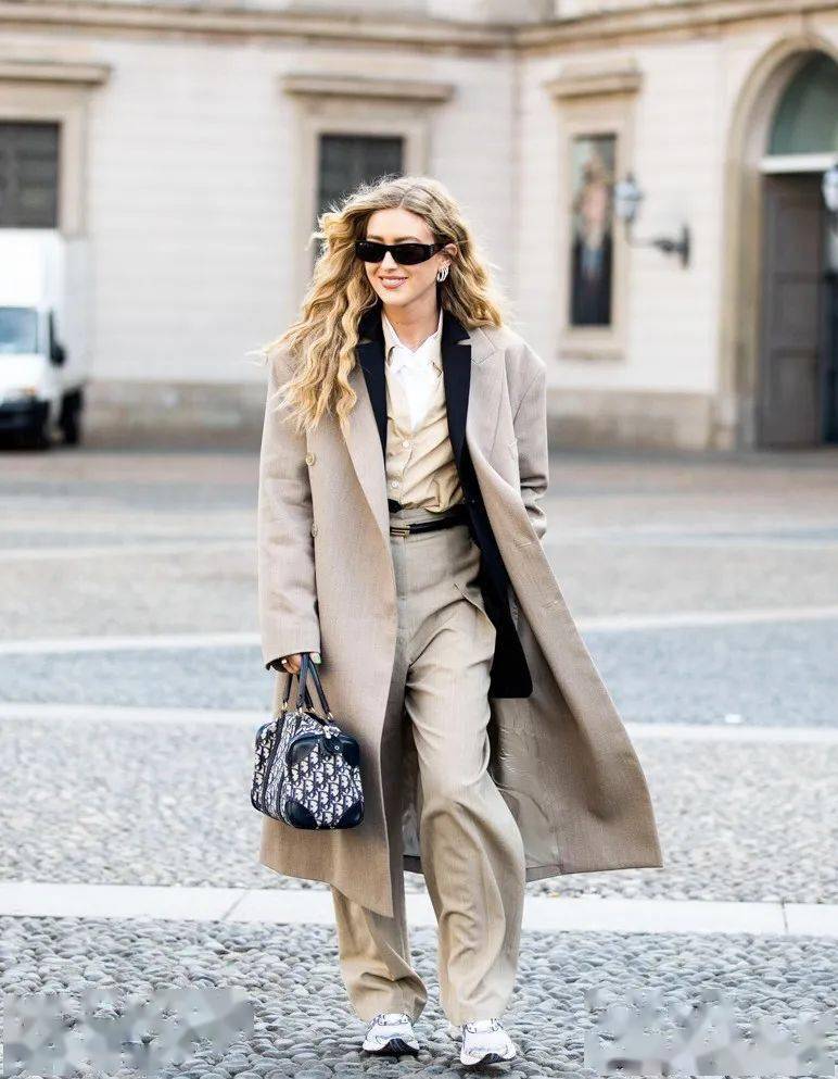 第一批免签去新加坡的中产,已经破产了_人民币_旅游_新币