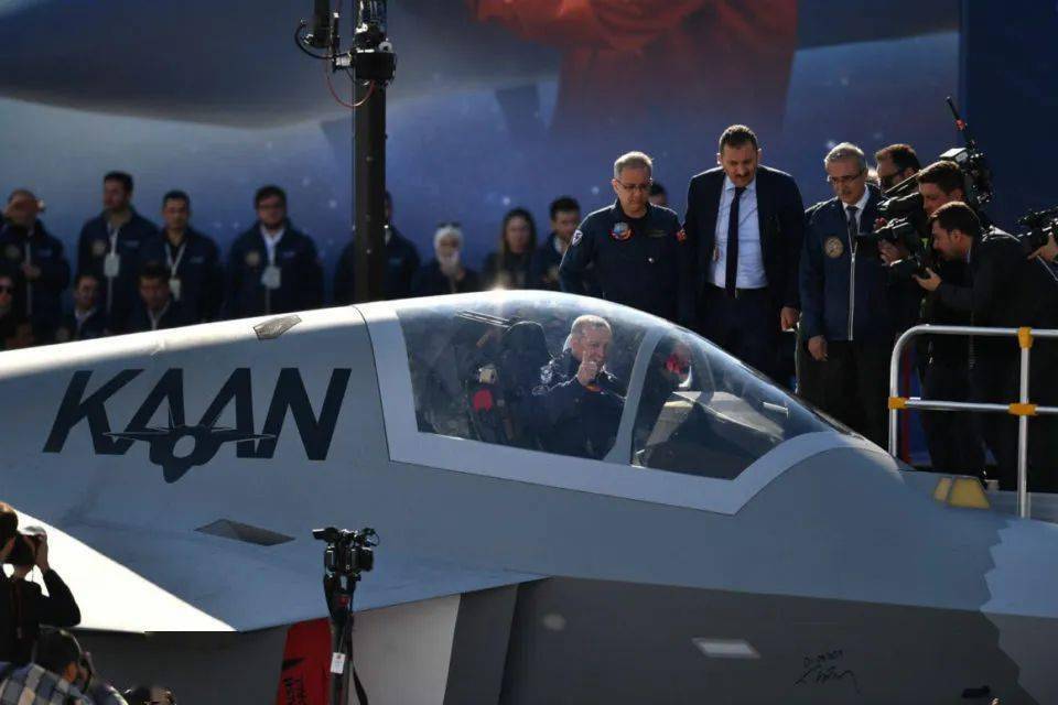 土耳其"可汗"首飞,超韩国_第五代_战斗机_发动机