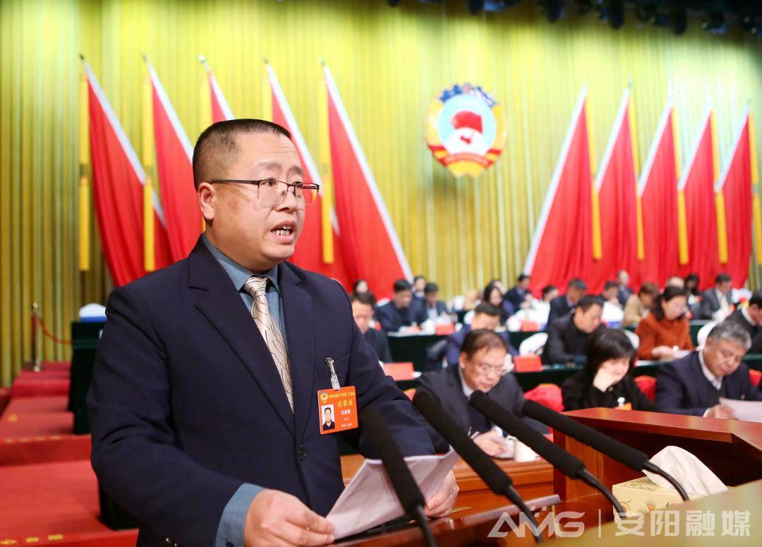 两会直通车丨10名优秀政协委员,10件优秀提案,10篇