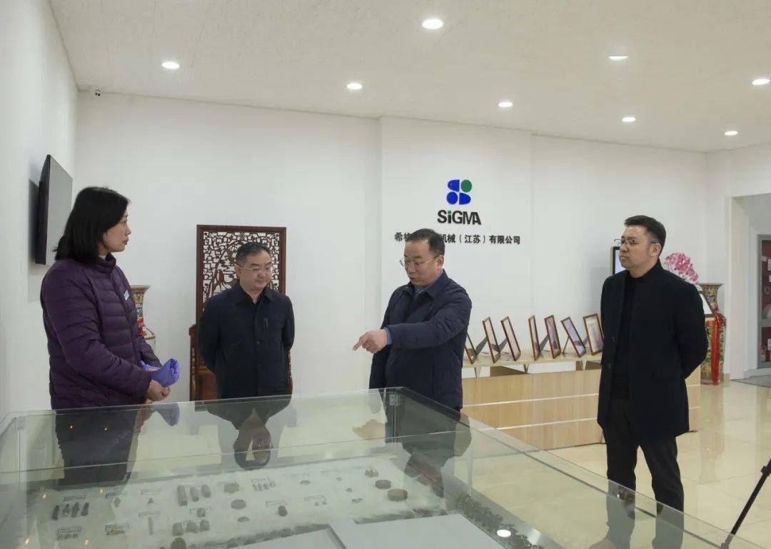 王成明调研复工复产和人居环境整治工作时勉励企业拼出"开门红" 创造