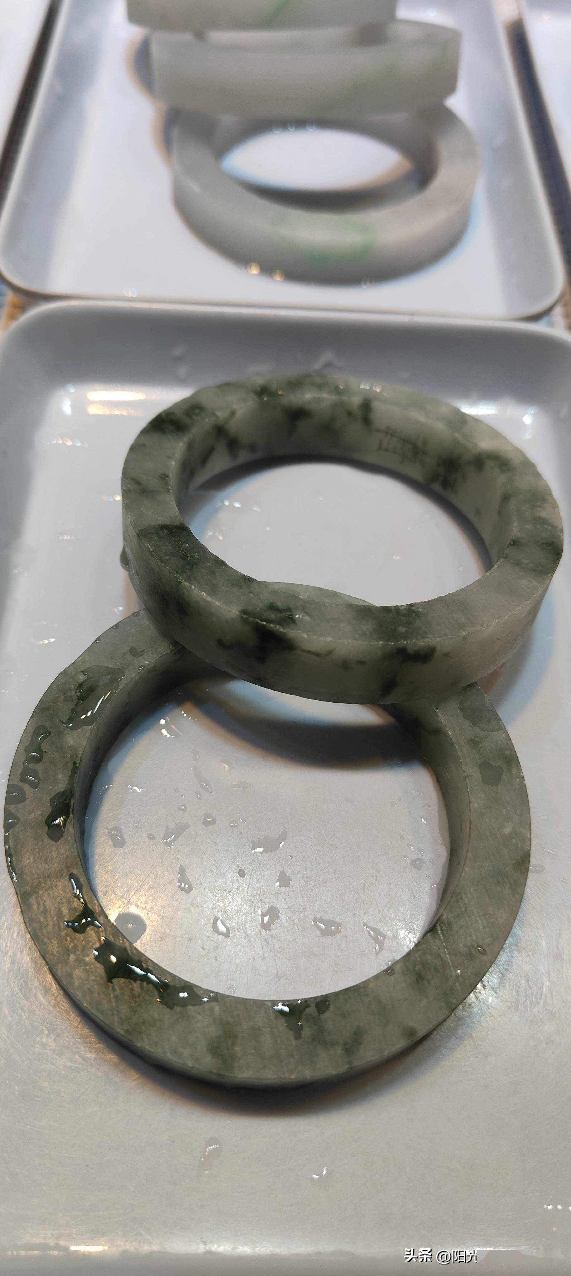 走进平州玉器城,预计元宵节后摊主会多起来_市场_平洲_趋势