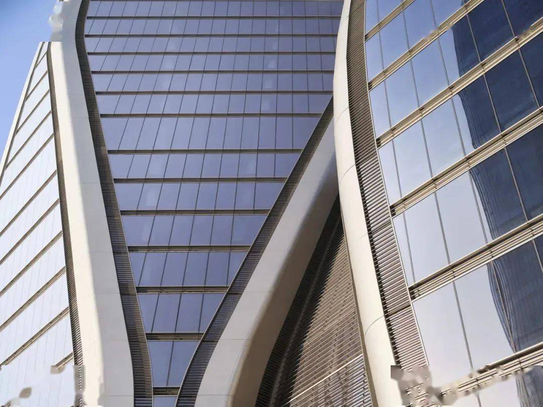 水纹起伏,形如潮涌——亚厦望朝中心幕墙工程_杭州_建筑_进行