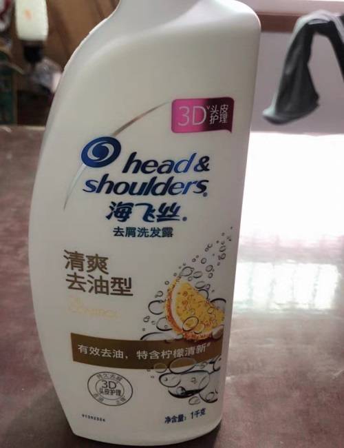 什么牌子洗头膏去屑好_洗发膏_头发_头皮屑