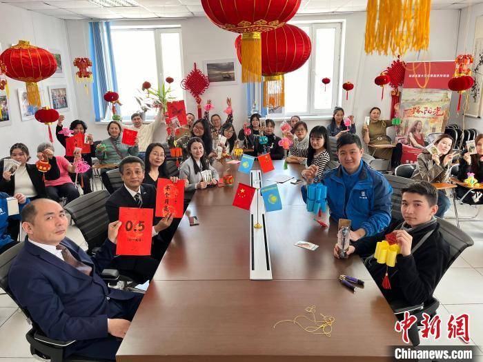 哈萨克斯坦孔院与中企联合举办元宵节文化活动_中国_大学_中方