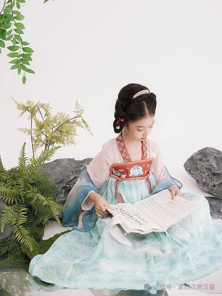 汉服新品总宣丨这期春意扑面而来~仙气款,日常款,儿童款都有哦!