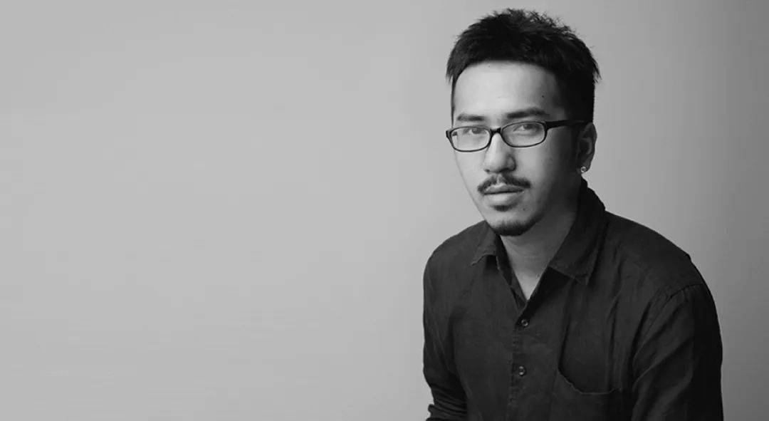 建筑周围辅以博中校园的代表植物「紫荆花」,并通过艺术化表达将其