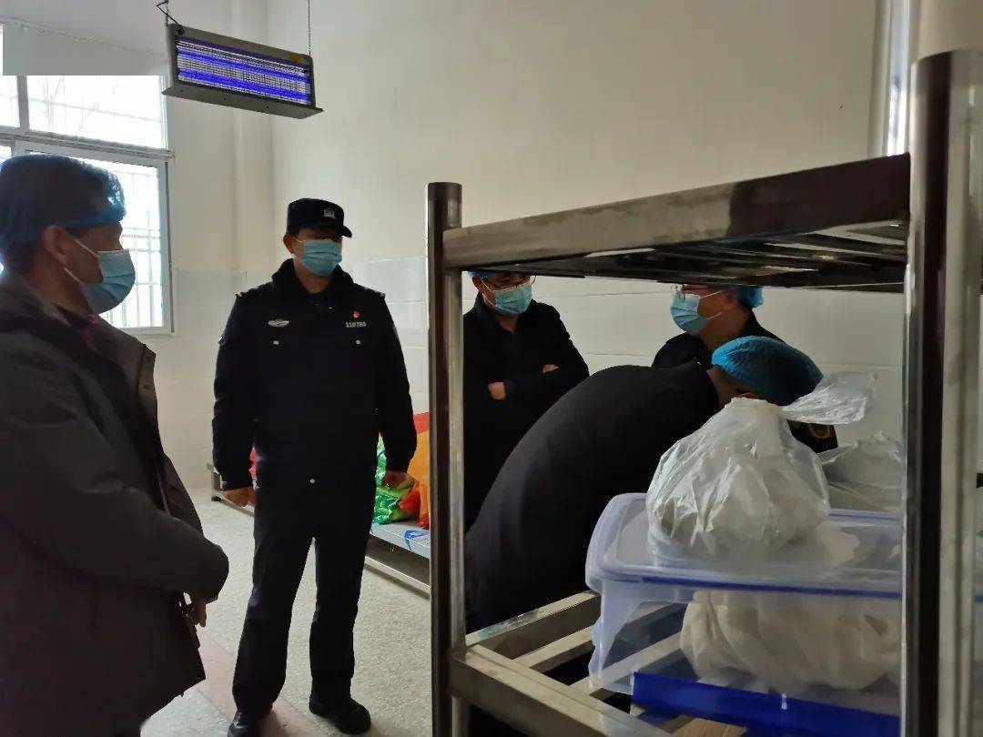 黔江公安联合多部门开展校园食品安全检查_进行了_管理_周边