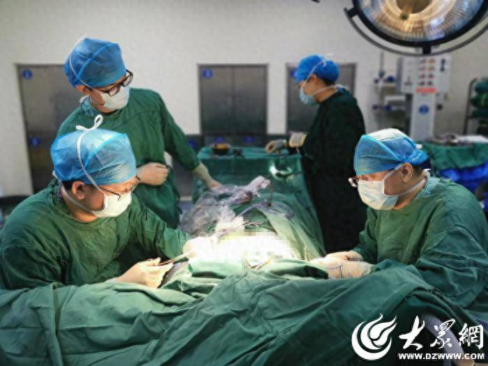 油田中心医院成功开展鸡胸和漏斗胸超微创nuss手术_患儿_影响_钢板