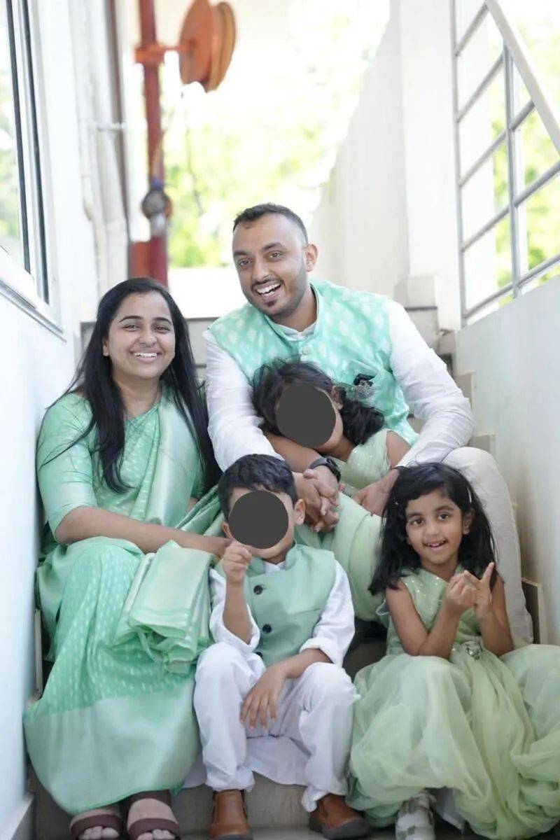 当时他们正在并入谢赫·穆罕默德·本·扎耶德路(e311),向沙迦方向