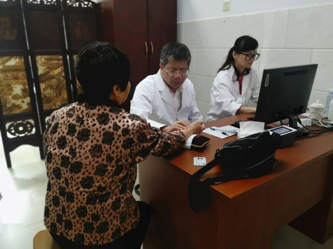 【重磅】国家中医药领军人才岐黄学者来晋江市中医院坐诊带教了_诊疗