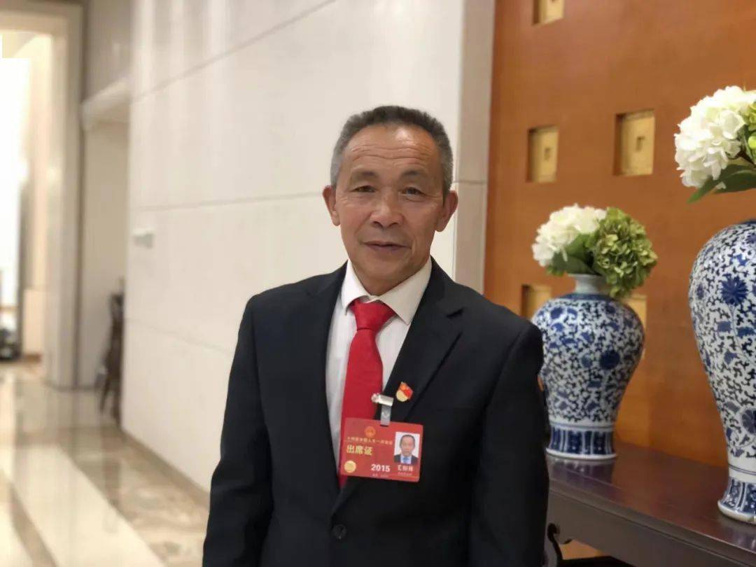 毛相林:筑好下庄希望之路_庄村_村民_柑橘