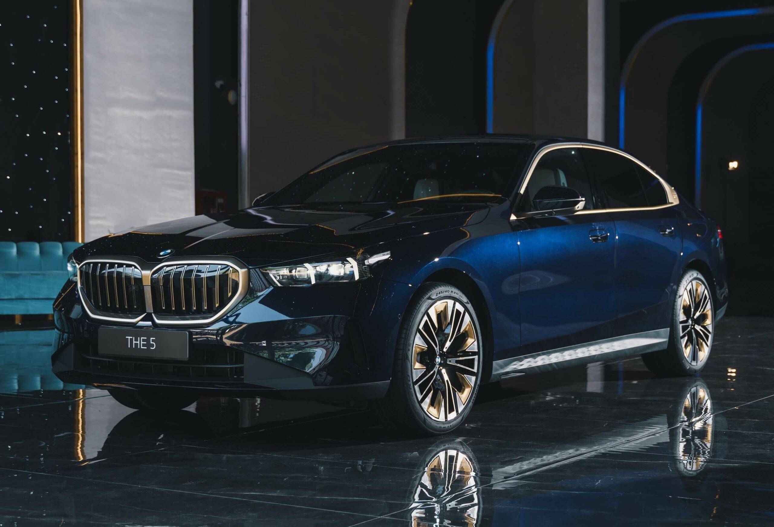 综合来看,新一代宝马5系和全新bmw i5中国专属集中在外观细节部分,在