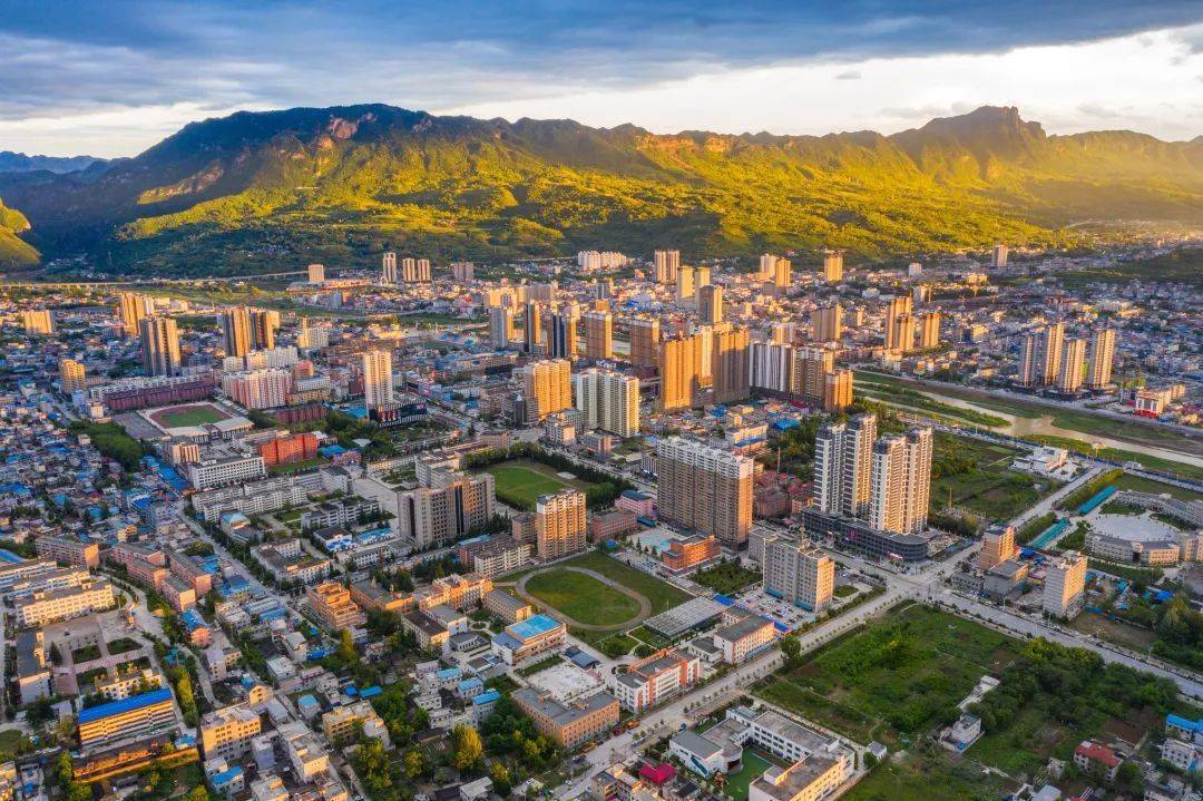 成县巾帼·她关注 | 县委副书记,政府县长赵彦凯2024