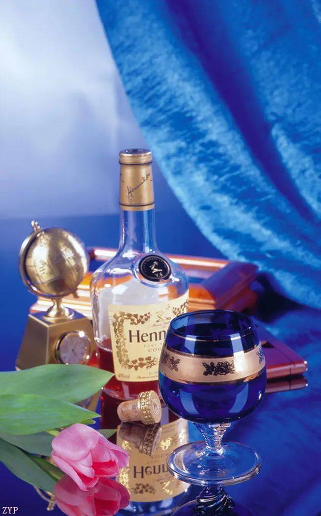 鲜花美酒,唯美浪漫