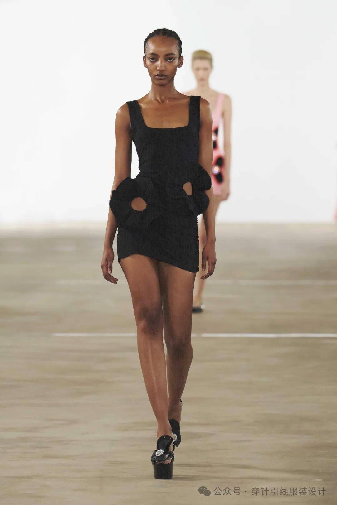 秀场| area 2024春季成衣时装秀_趋势_合作_星标