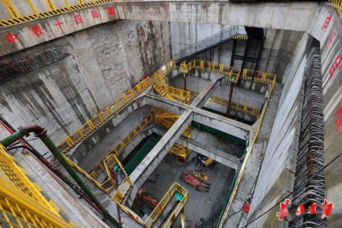 8米!武汉在建最深地铁风井建设如火如荼