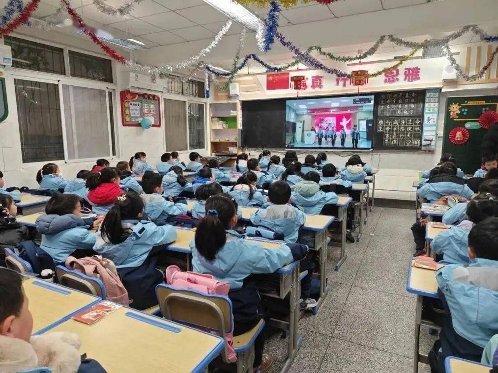 欣欣向"龙"启新程 齐乐"龙龙"向未来 ——广埠屯小学2024年春季开学第