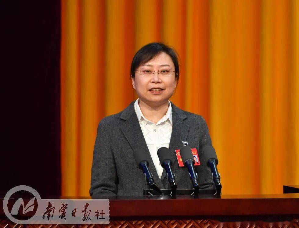 陈圆圆委员大力推动南宁籍优秀青年人才回乡发展"我们建议,锚定ip