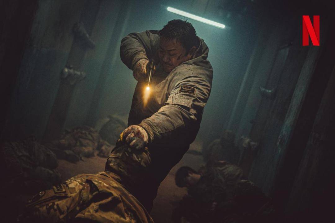 这就是年度第一爽片?_公寓楼_马东锡_末世