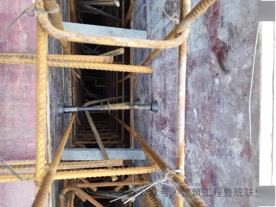 进行_加固_模板