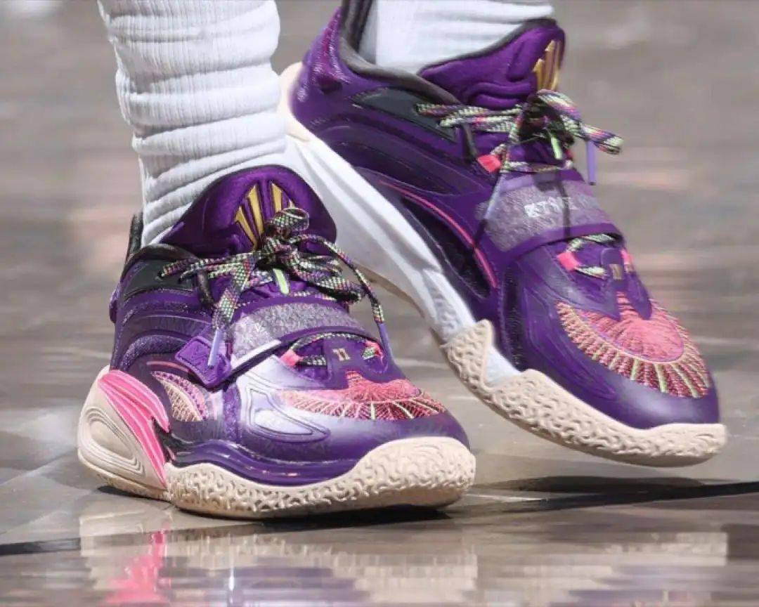 欧文一代!全系列曝光……_安踏_球鞋_的设计