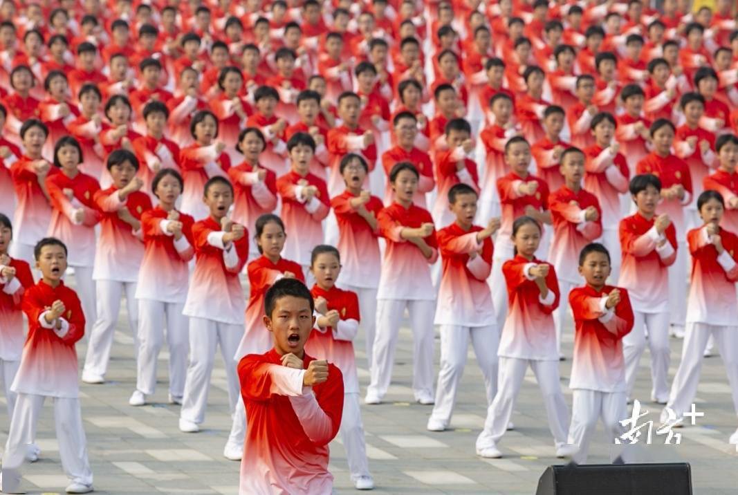 鹤山"三宝"出圈记_梁赞_甘和_吉华