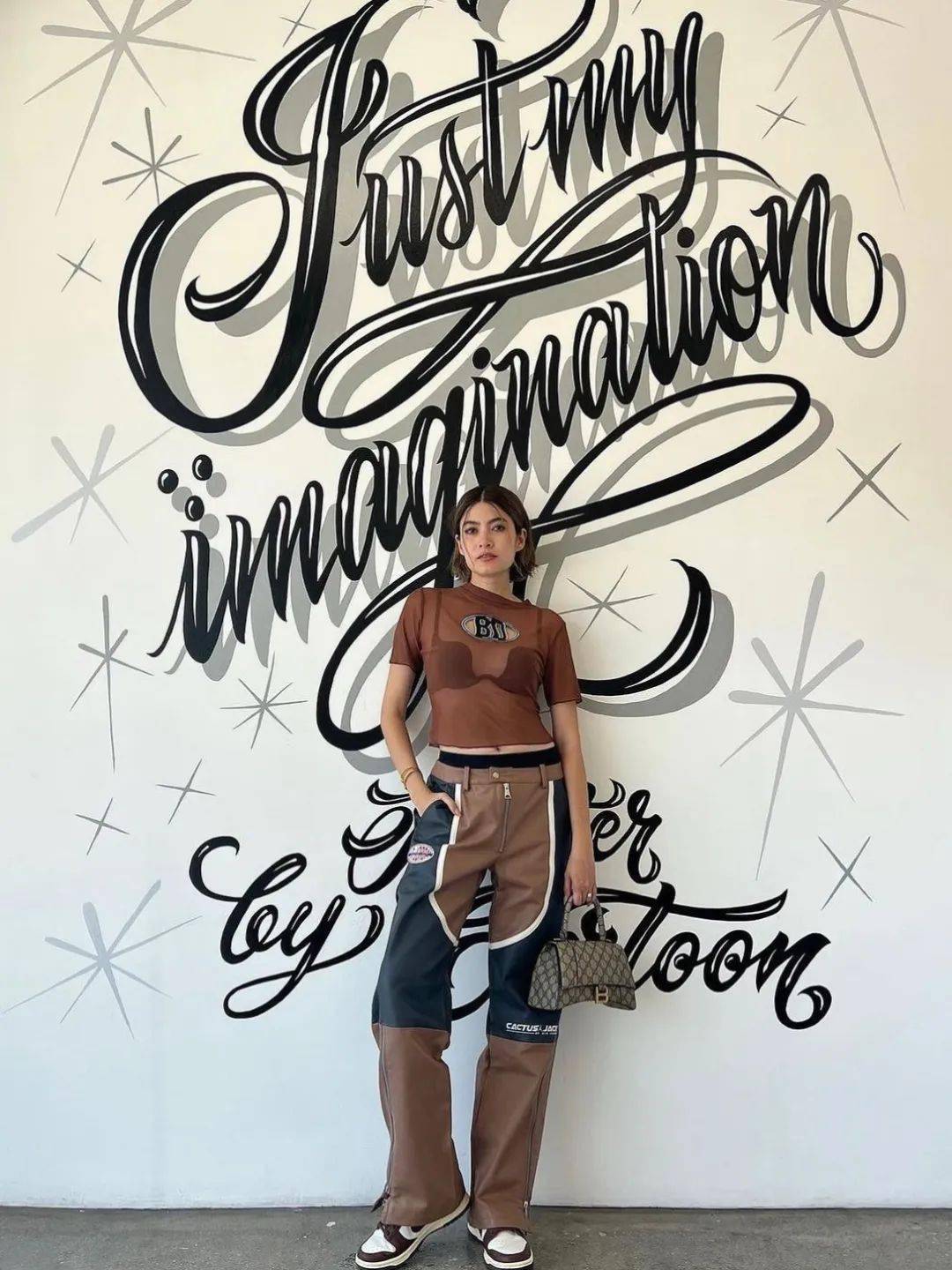 千禧年审美下,这些泰国品牌值得关注_dan_创意_设计