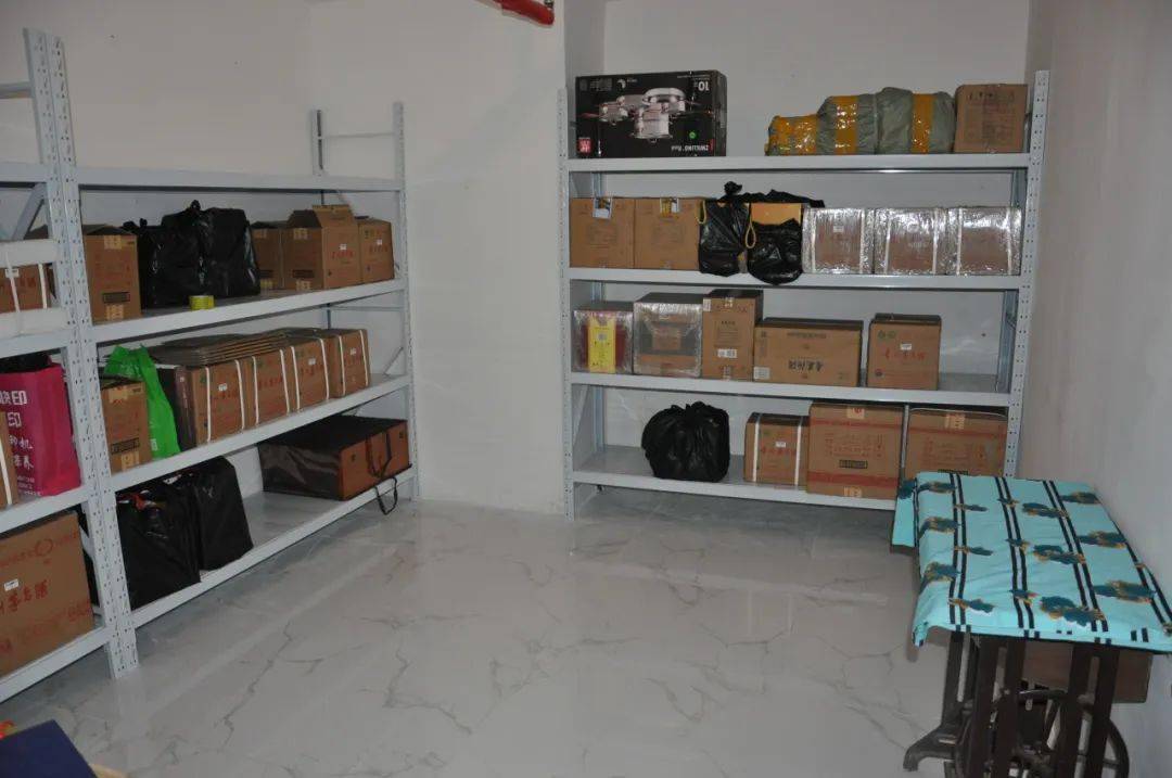 杨某新,张某伟被抓!_地下_储藏室_嫌疑人