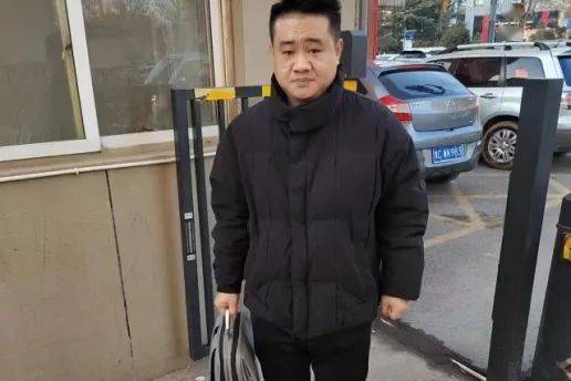 这个春节,交运的暖心服务让旅客感受到了洛阳温度_驾驶员_汽车站_失主