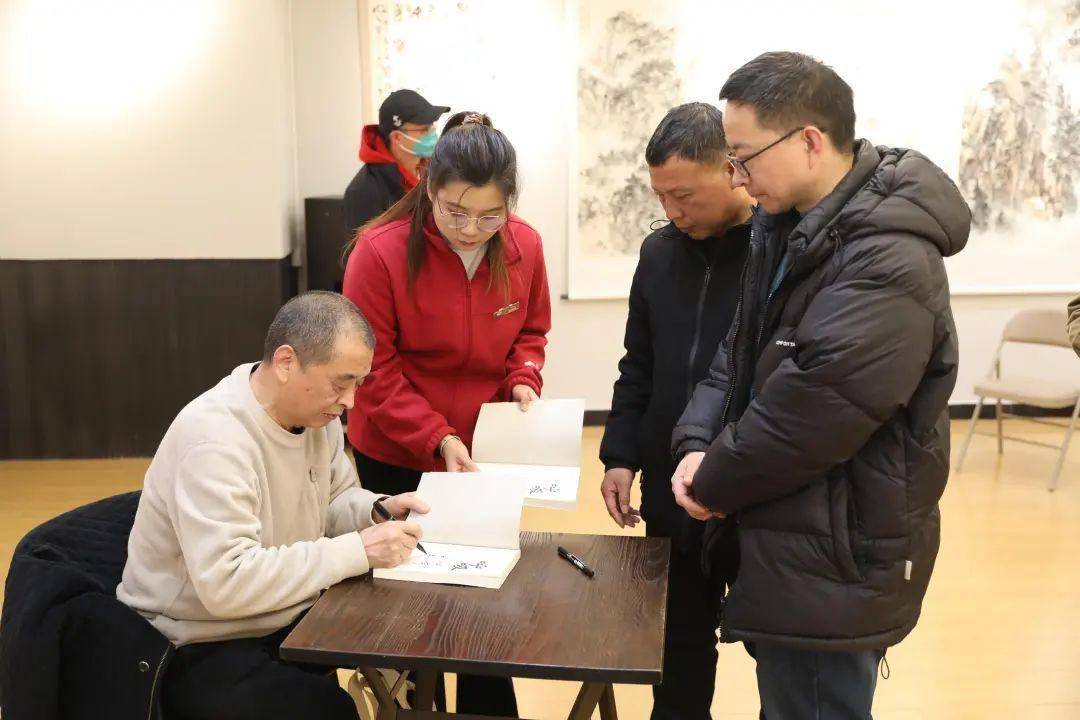 作家张宇,冯杰对谈"民俗与文学":郑州与"年"的关系
