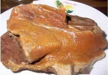 肉石都有独特的韵味,是送礼和装饰,收藏的上好佳品,肉石可寓意为,年年