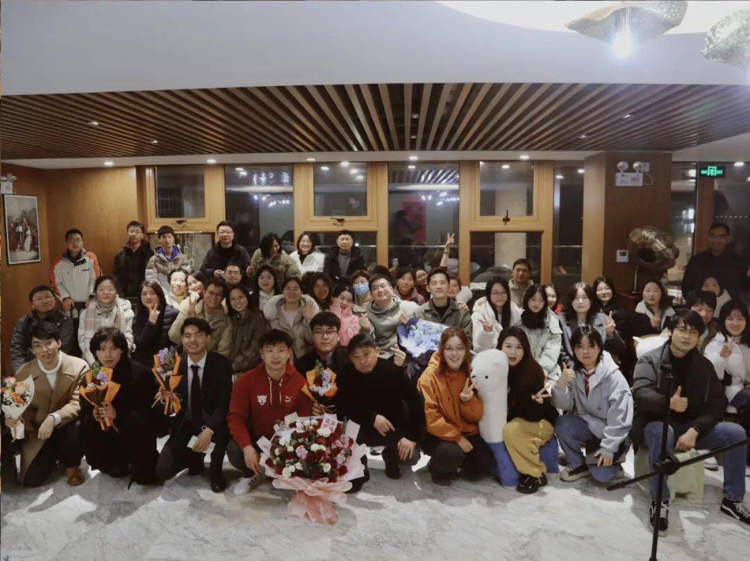 张华家庭以知行合一的精神,建设新时代最美家庭的行为,影响带动着身边