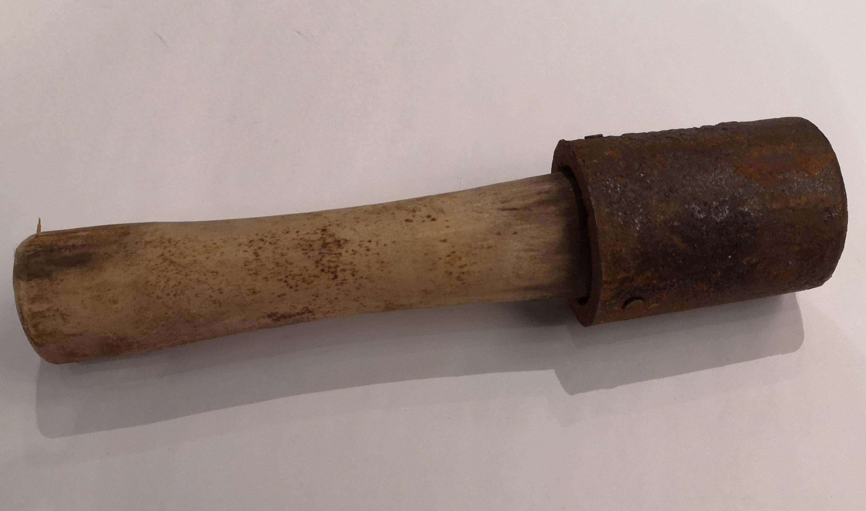 雷锋用过的教练手榴弹_班长_单杠_双手