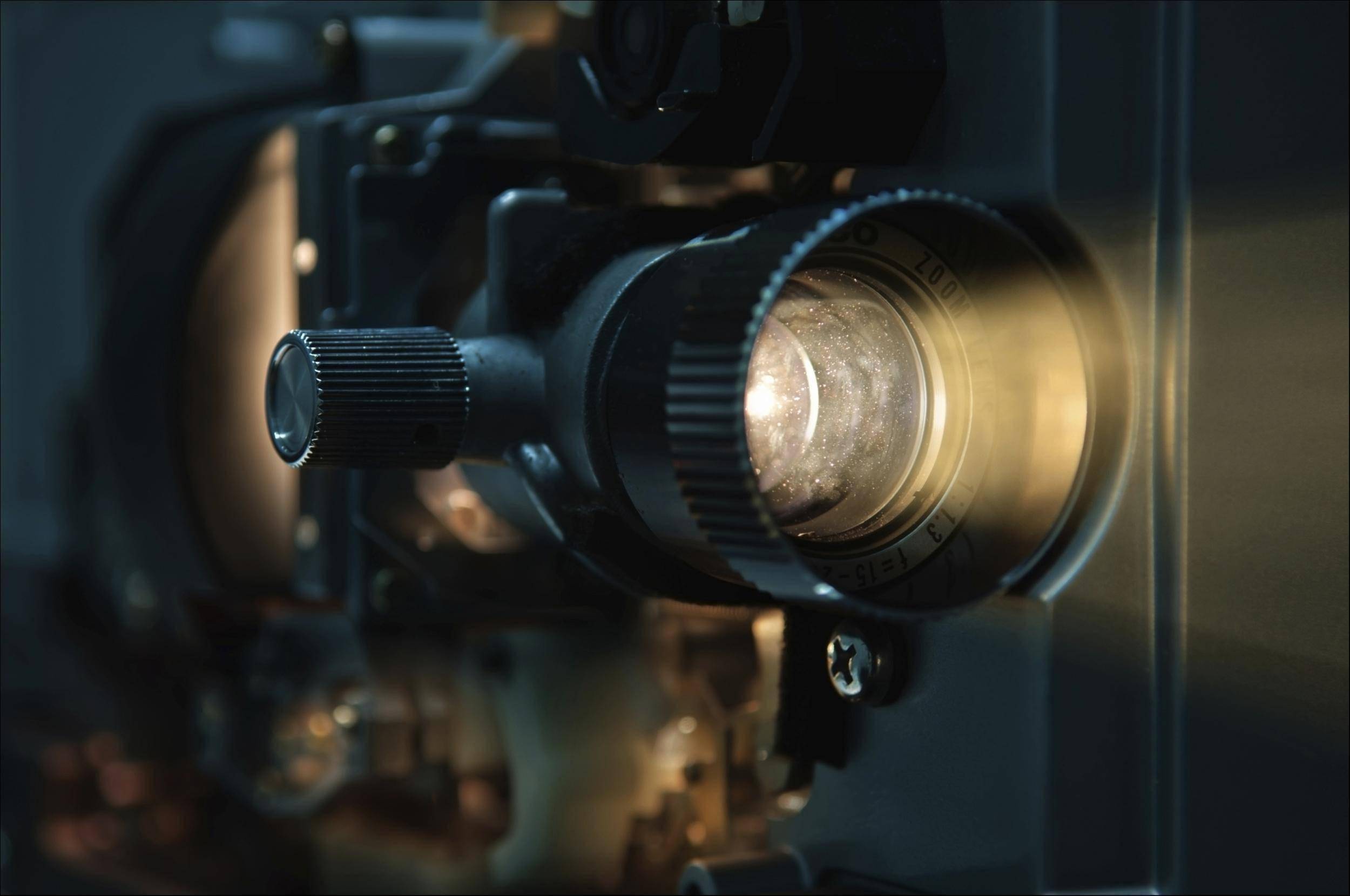 程书书,编辑 | 阿笔在kk的上篇文章:《郝蕾吴镇宇又来整顿内娱了》中