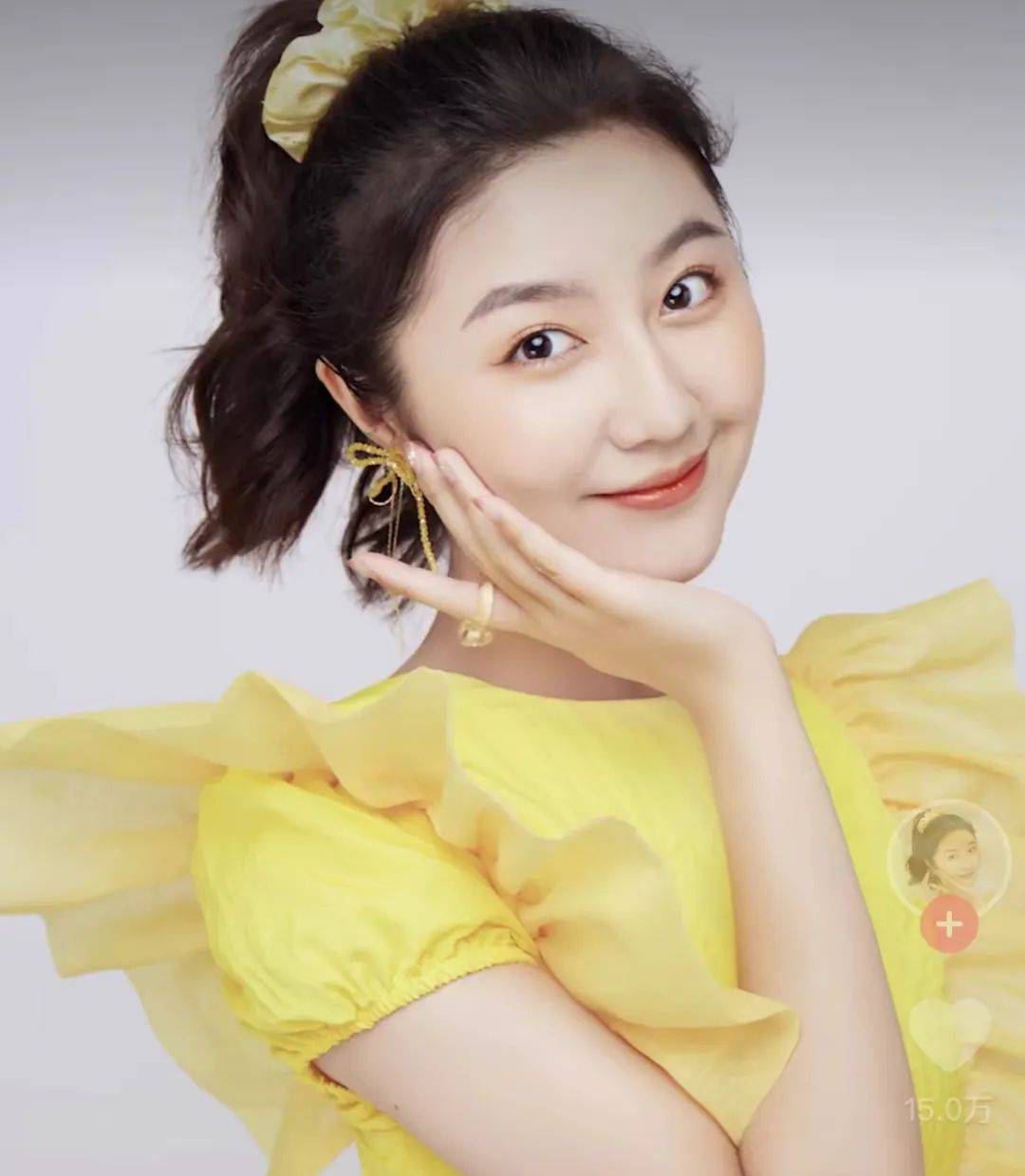 她自曝患罕见脑瘤,作品家喻户晓!网友集体祝福_高君雨_视频_广告